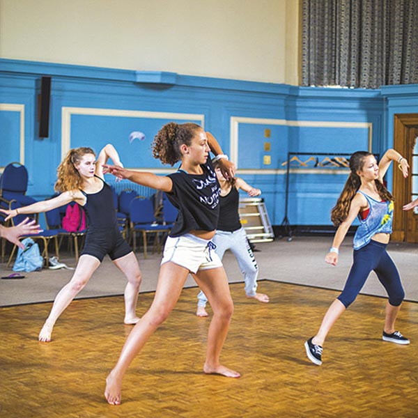 Les thèmes Artistiques